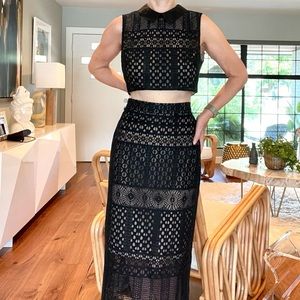 BCBG 2 Piece lace set